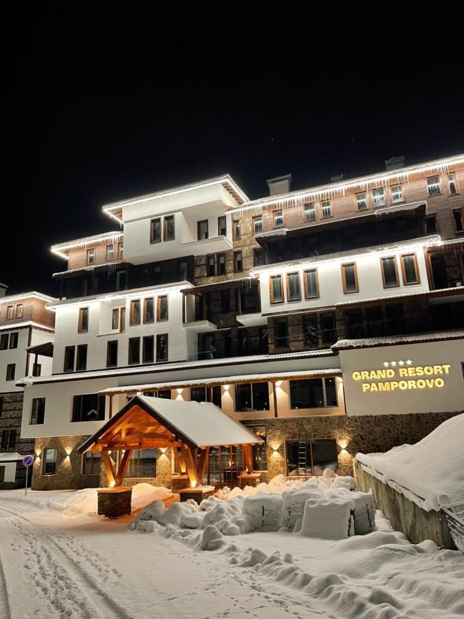 Cozy Apartment B35 In Grand Resort Pamporovo Exteriör bild